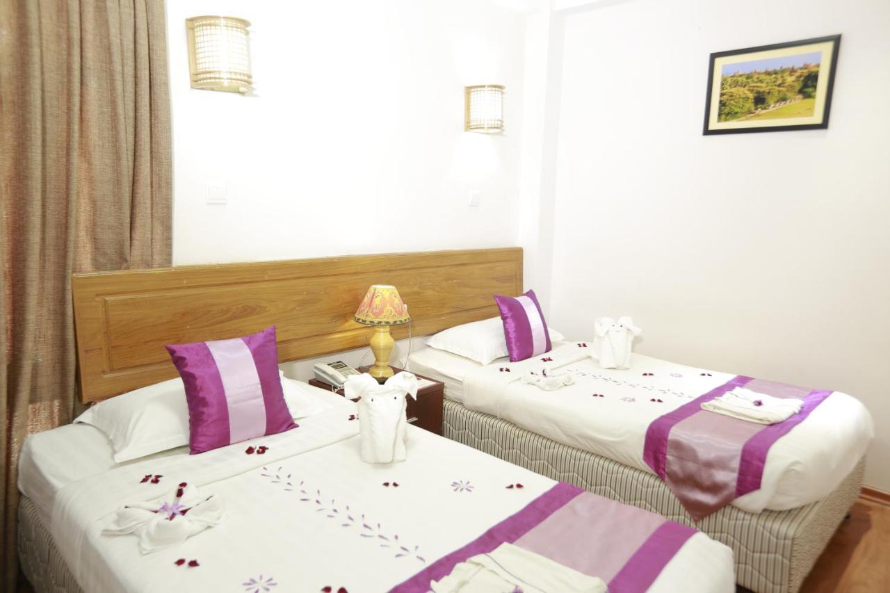 Hotel Sincere Smile Bagan New Bagan Kültér fotó